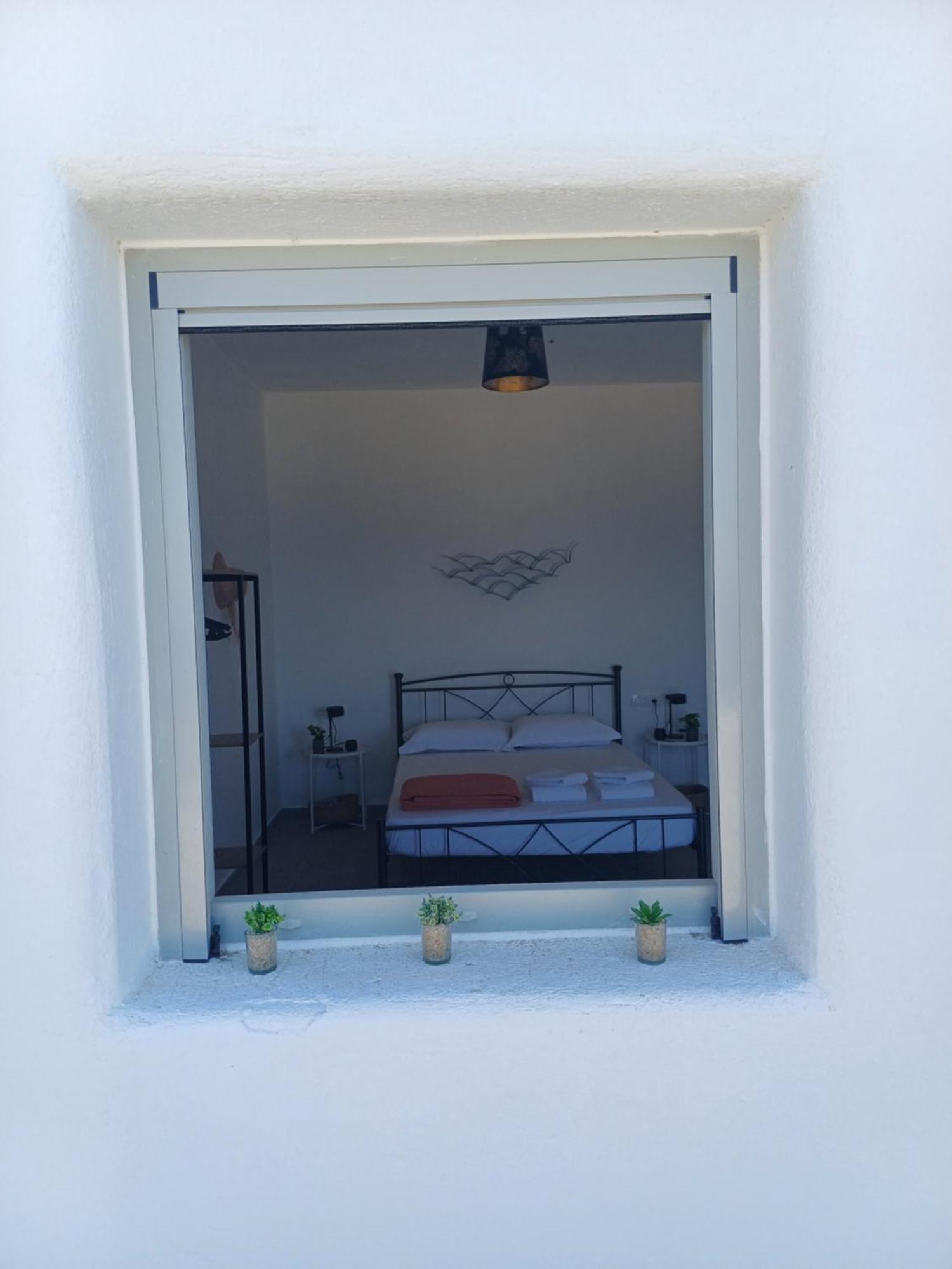 이아 'Nektarios' Cycladic House With Sunrise And Sea View!! 아파트 외부 사진