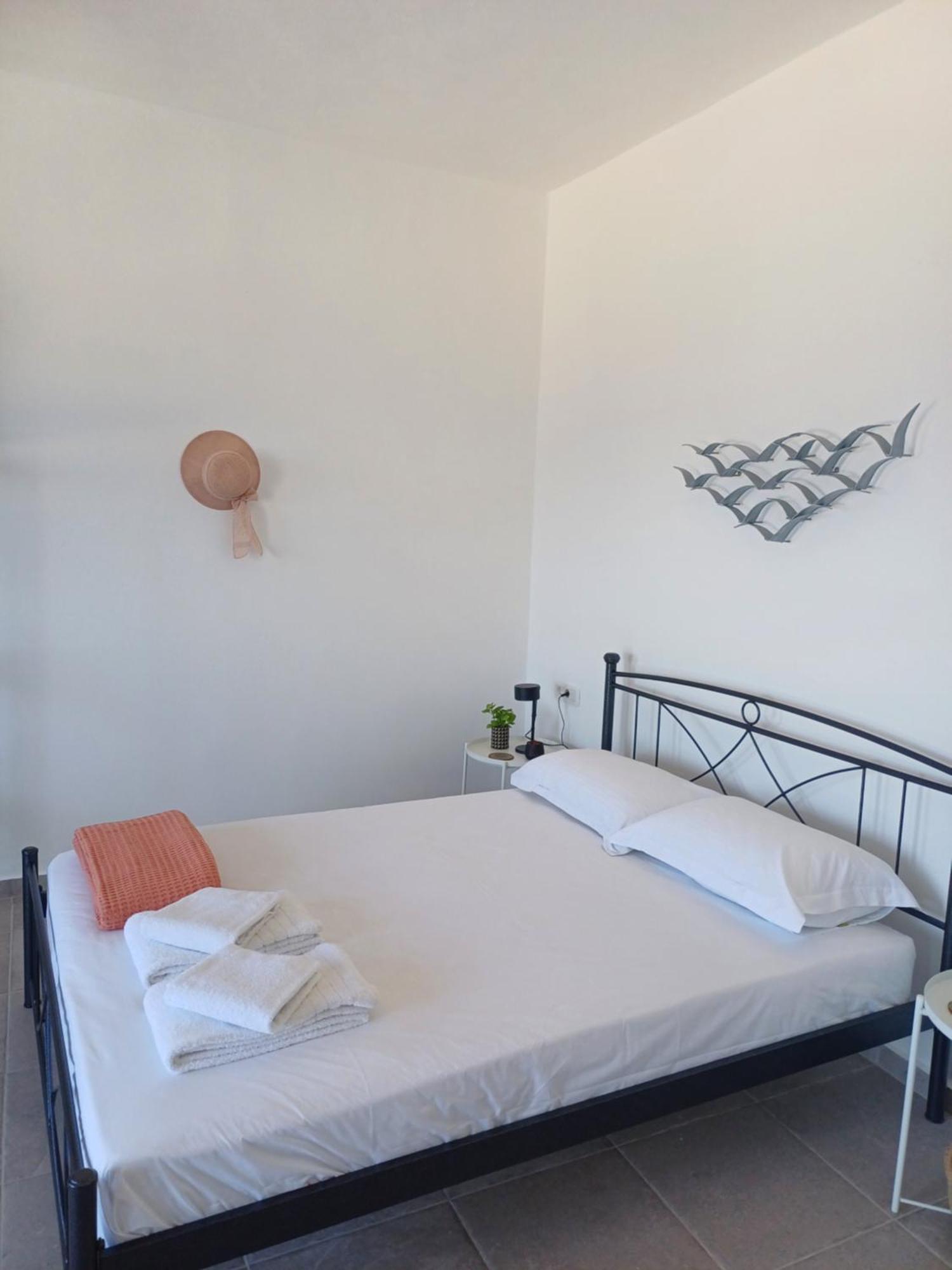 이아 'Nektarios' Cycladic House With Sunrise And Sea View!! 아파트 외부 사진