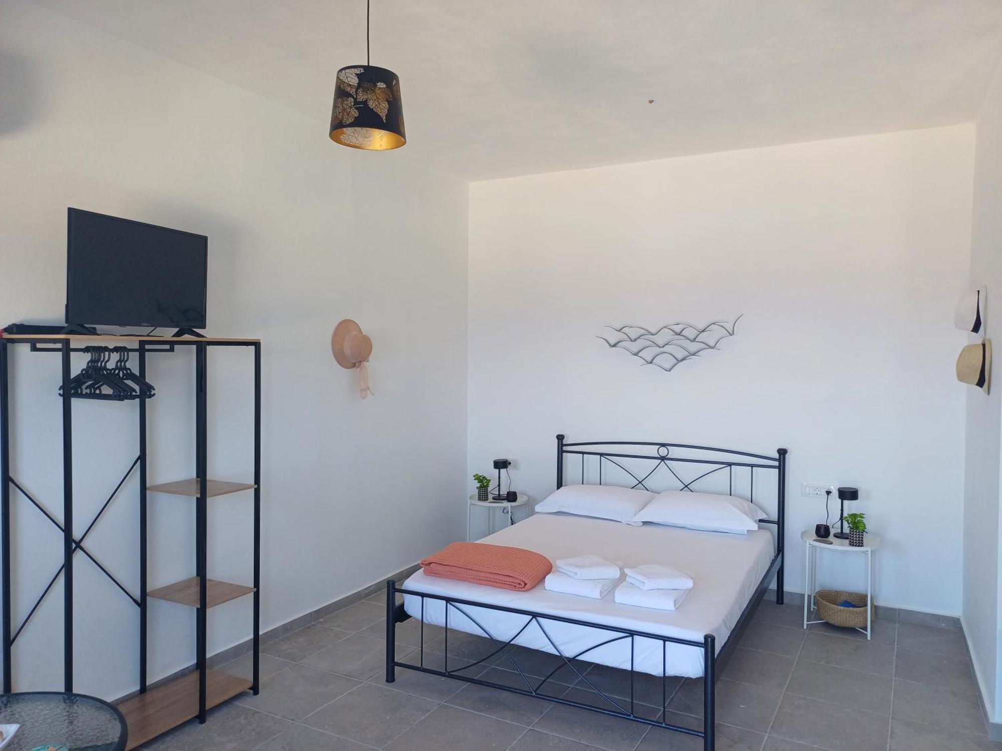 이아 'Nektarios' Cycladic House With Sunrise And Sea View!! 아파트 외부 사진
