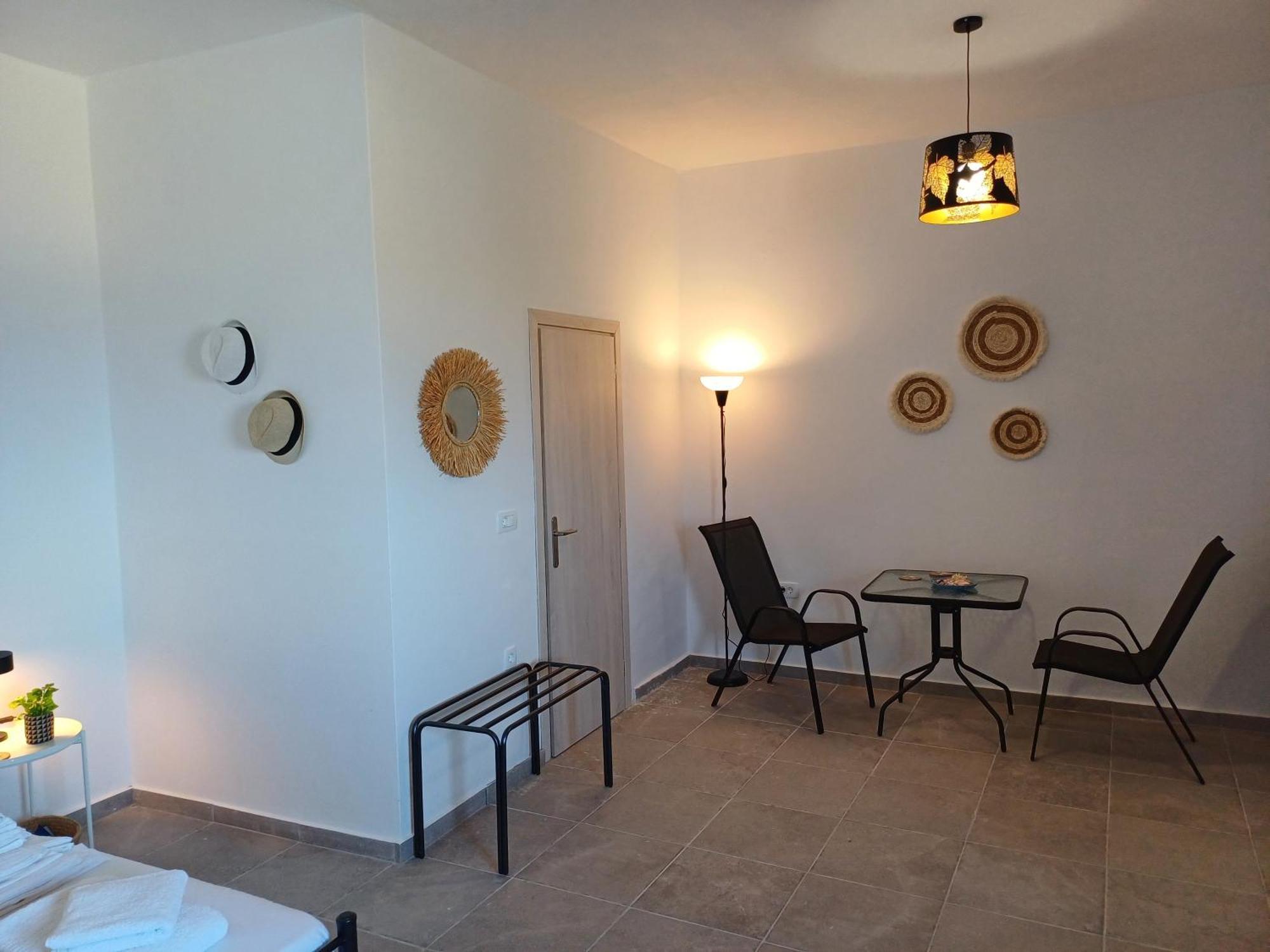 이아 'Nektarios' Cycladic House With Sunrise And Sea View!! 아파트 외부 사진