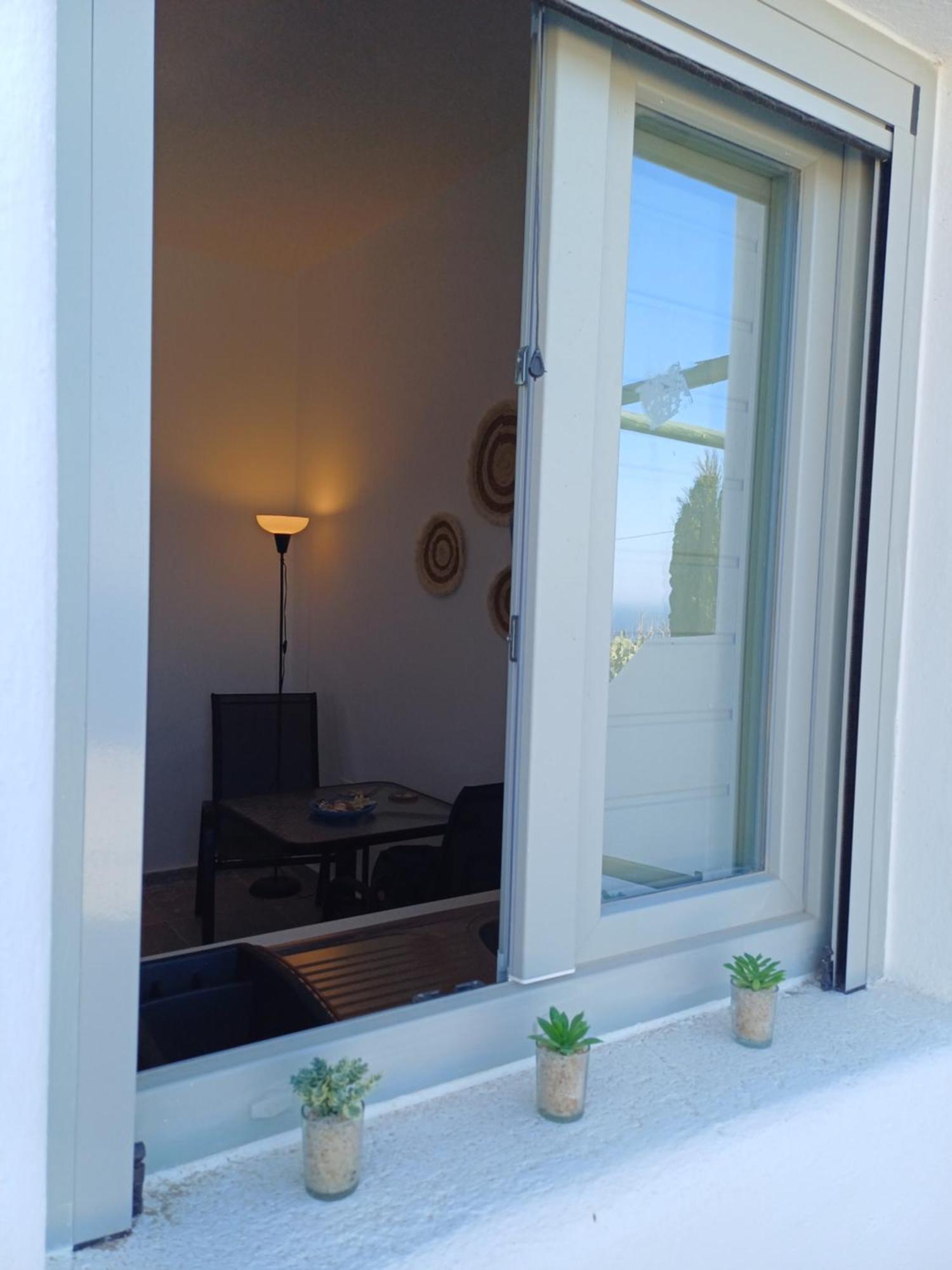 이아 'Nektarios' Cycladic House With Sunrise And Sea View!! 아파트 외부 사진